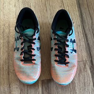 Under Armour Kids ClutchFit Force FG soccer cleats size 3Y